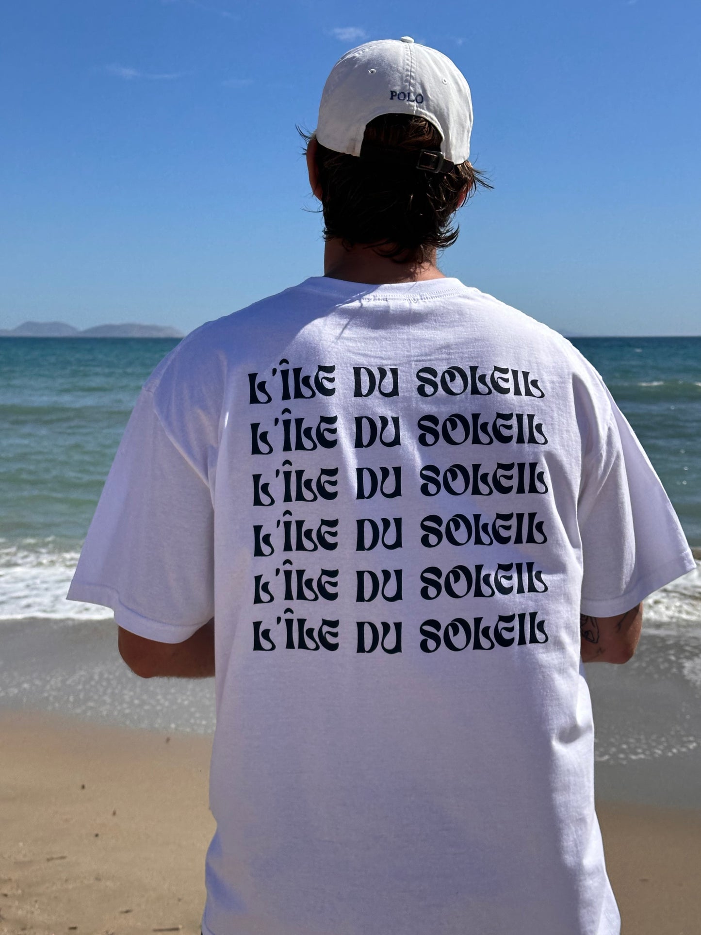 "l'île du Soleil" T-Shirt