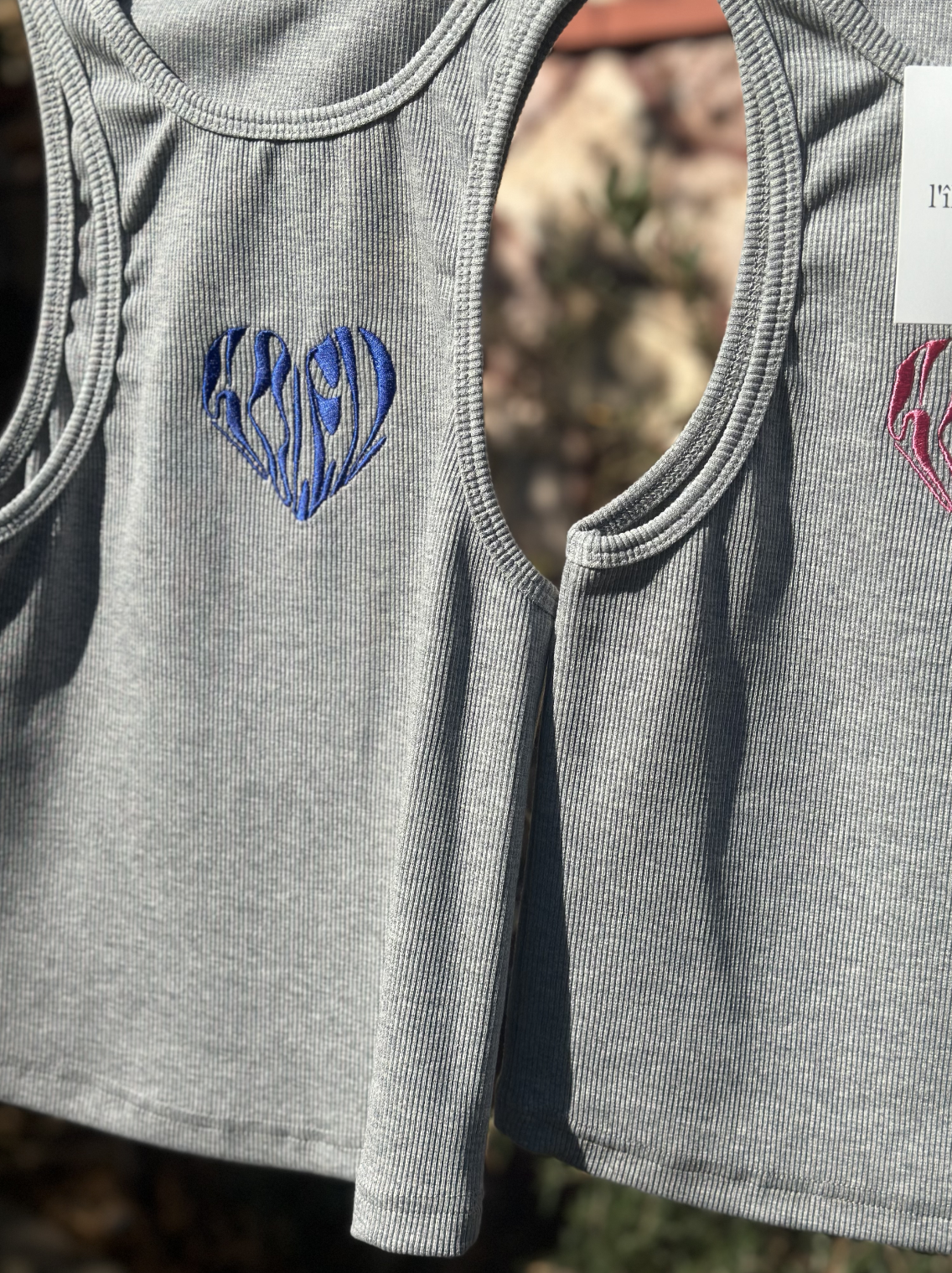 "Le petit coeur" Tank Top | Grey