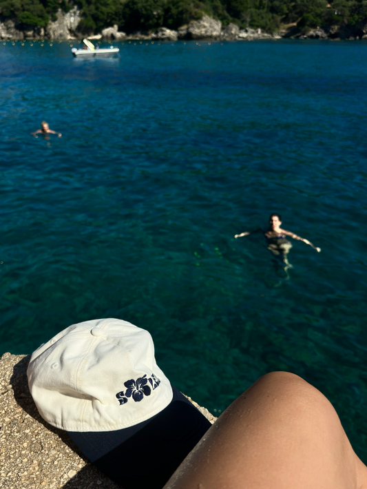 "L'hibiscus" Baseball Cap | Cream & Blue