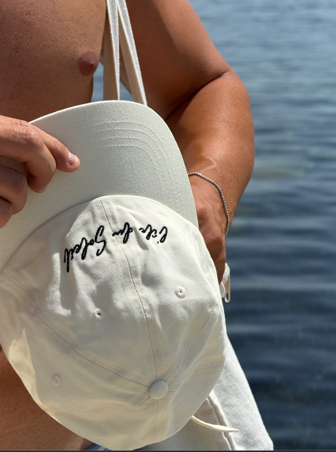 "l'île du Soleil" Baseball Cap | Cream