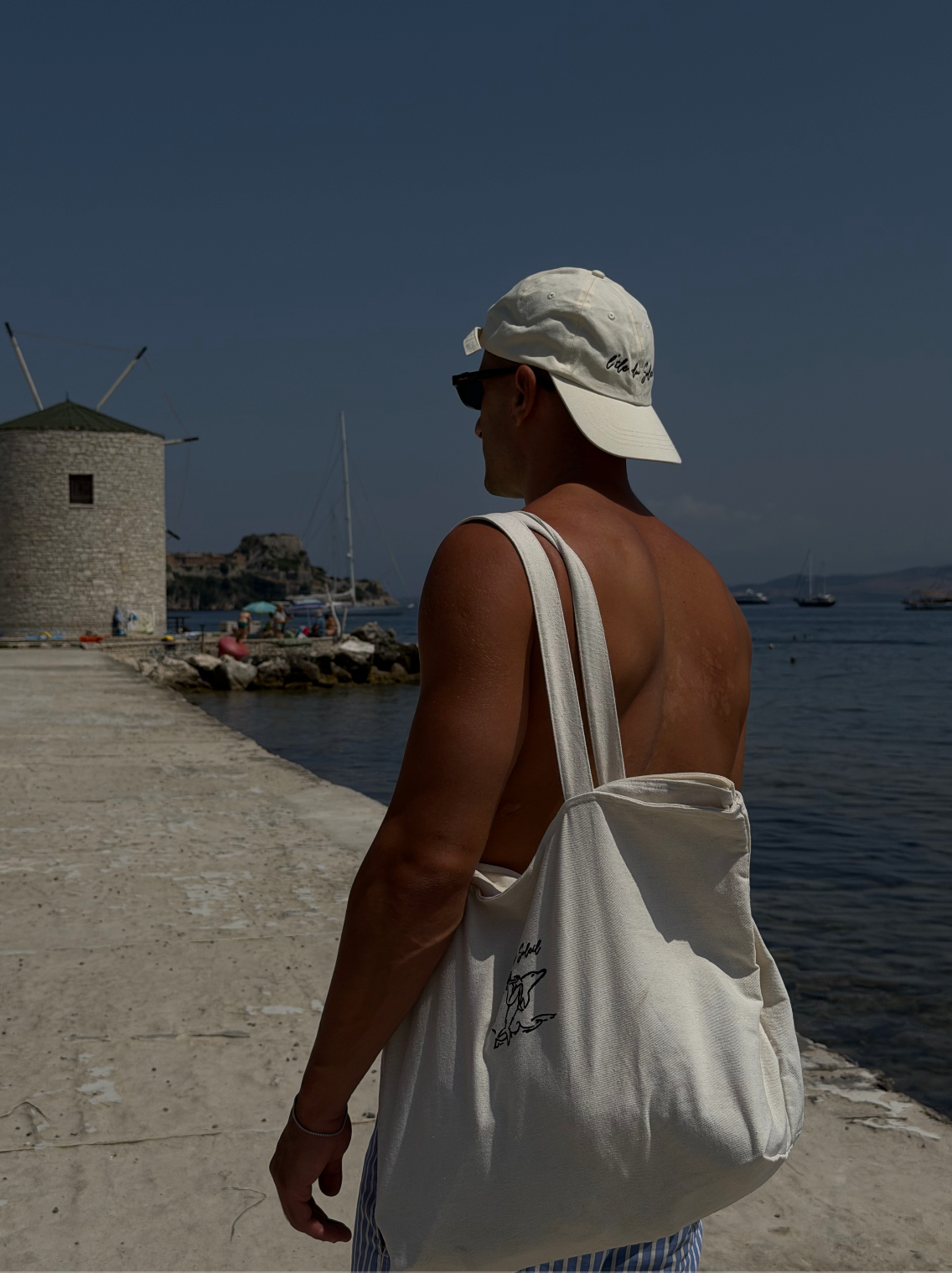 "l'île du Soleil" Baseball Cap | Cream